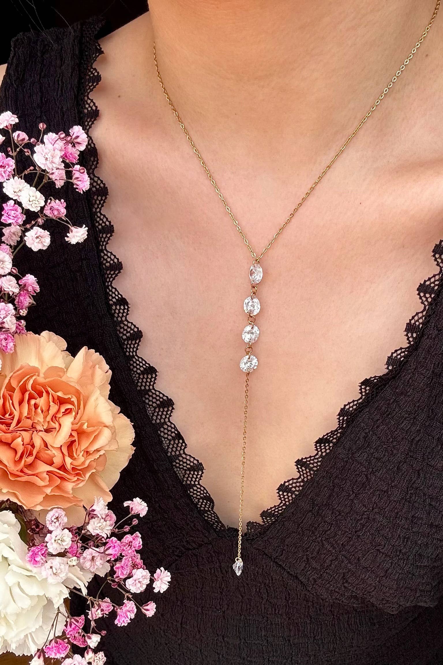 Descending necklace - Yellow Gold