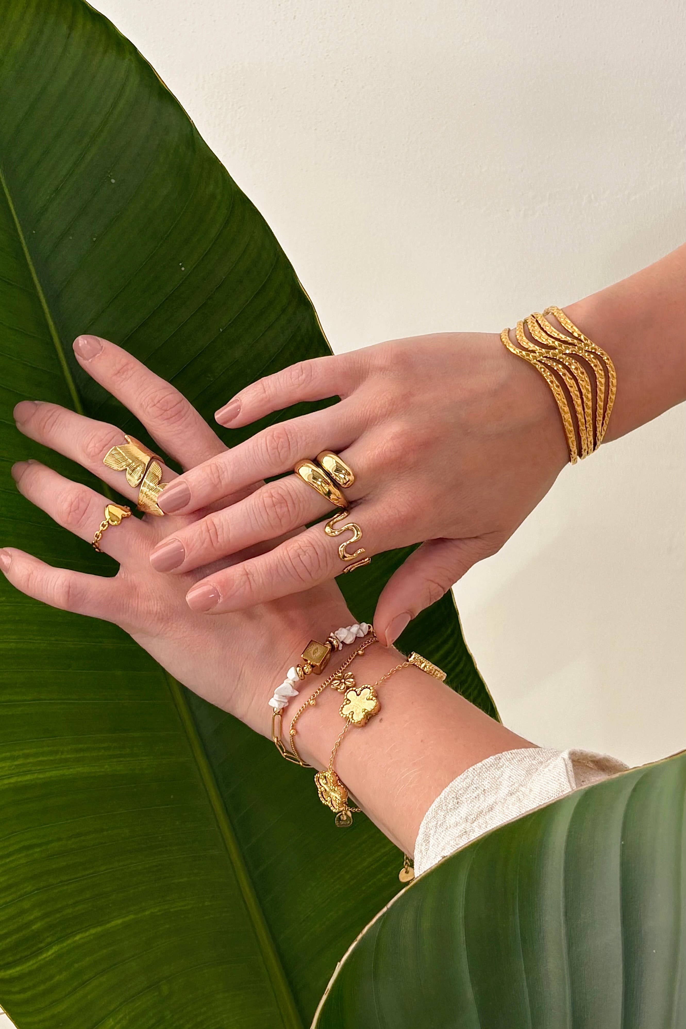 Drop ring - Yellow Gold